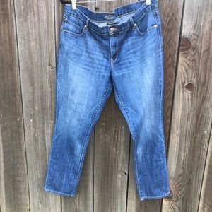 - Diva Old Navy Jeans Size 16